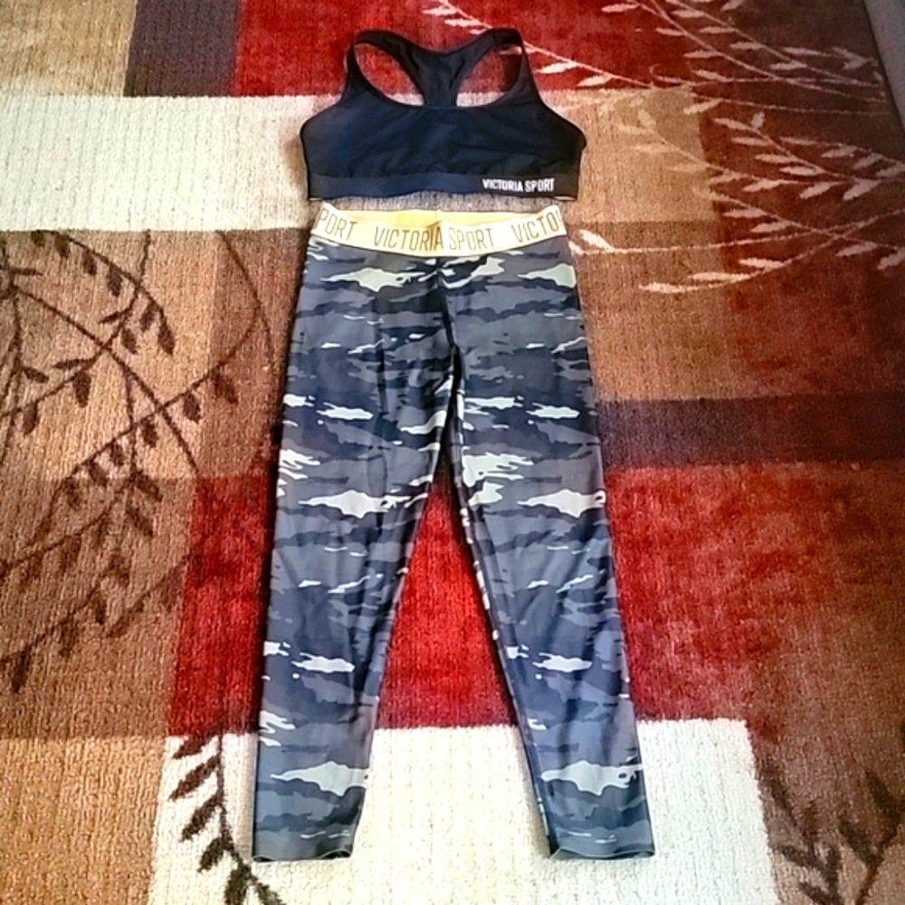Victoria Sport Leggings and Sports Bra Set